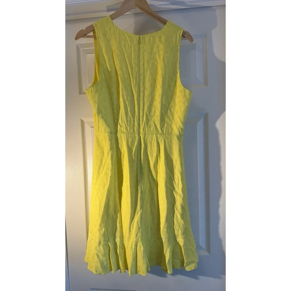 A Loves A Dress Womens Large Yellow Floral Jacquard Ruffle Hem Sleeveless V-Neck
